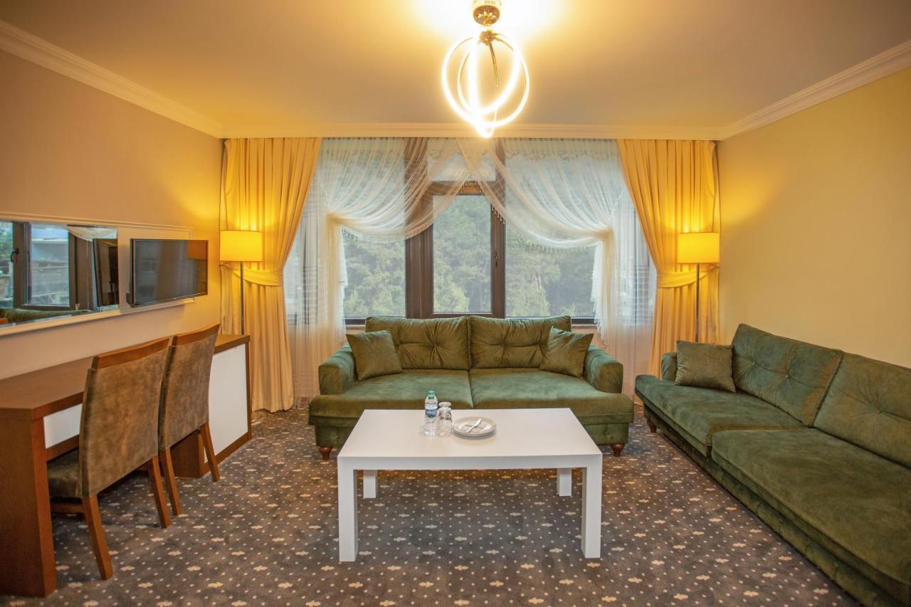 Jolnar Garden Hotel Macka Екстериор снимка