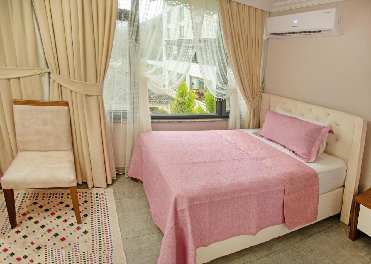 Jolnar Garden Hotel Macka Екстериор снимка